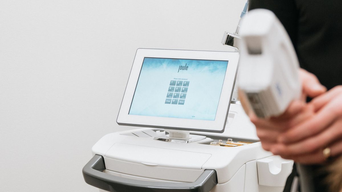 Contour TRL deep laser resurfacing in Sarasota